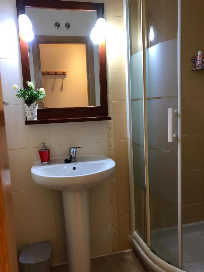 Hostal Tirso Plaza Madrid Luaran gambar